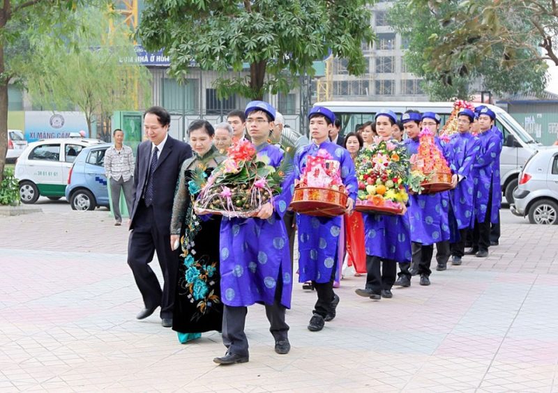 bê tráp ăn hỏi