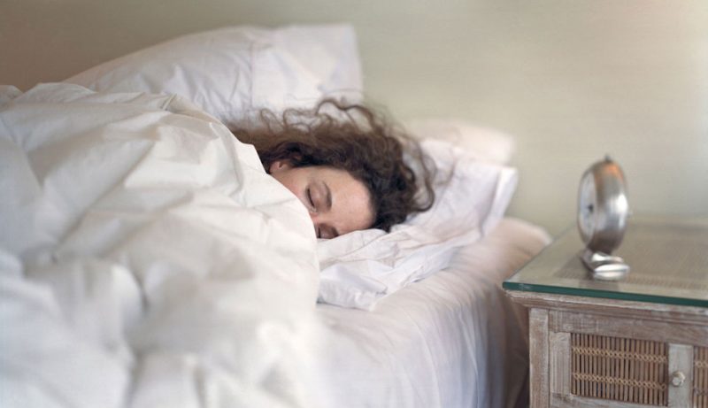 cảm lạnh khi ngủ khỏa thân
