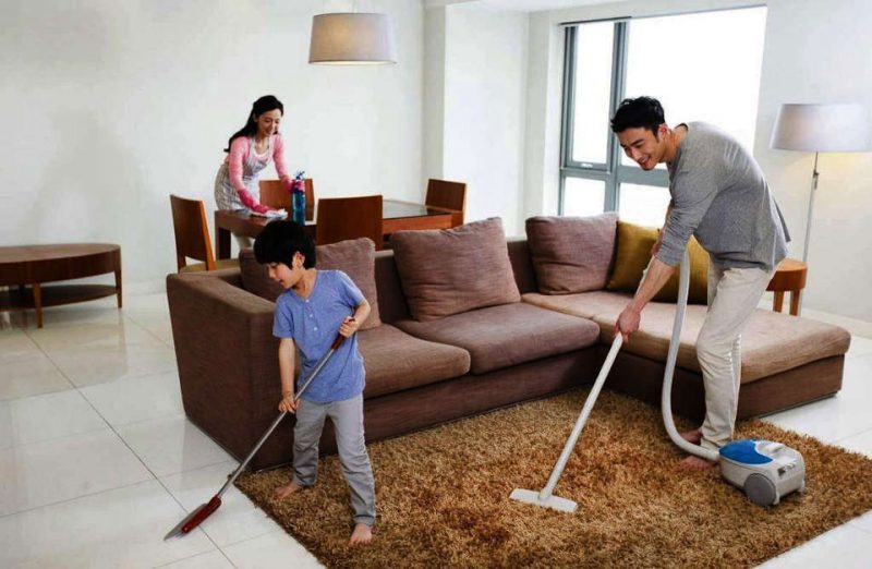 đàn ông làm việc nhà - gia đình hạnh phúc