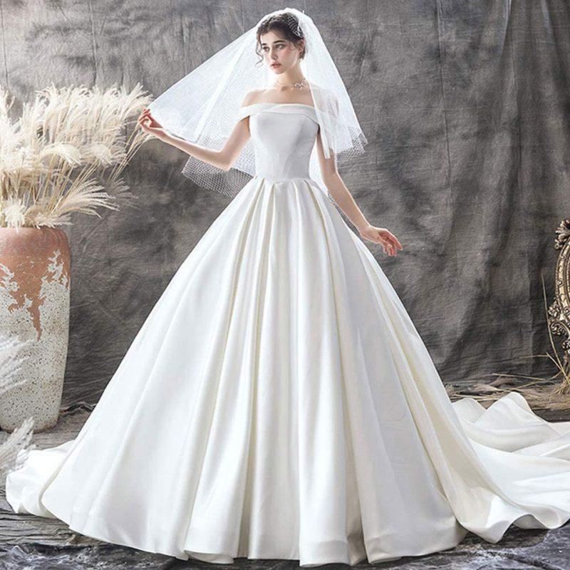 váy cưới vải satin
