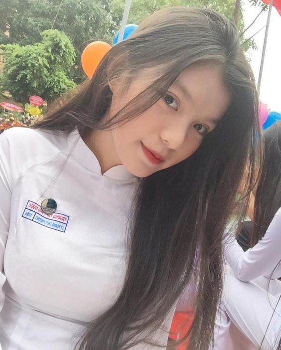 Hình ảnh nữ sinh 1